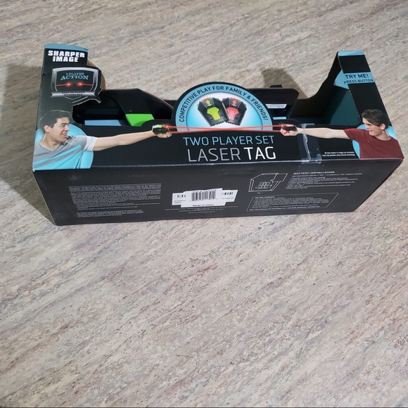NIB Sharper Image Two player set laser tag - Picture 2 of 4
